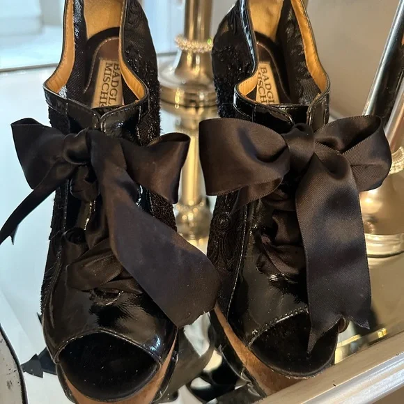 ESPECTACULAR SHOES. SIZE 6/12 - Picture 2 of 5